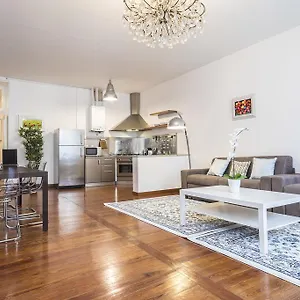 Hemeras Boutique Homes - Super Central Design Apartament Mediolan